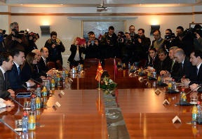  Turkey's government delegation was led by Deputy Prime Minister Emrullah Isler (fifth from right) during a visit to Macedonia. [Facebook/NGruevski]