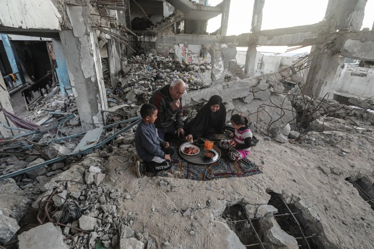 Rafah-u tregon se rrethimi sionist i Gazës vazhdon…