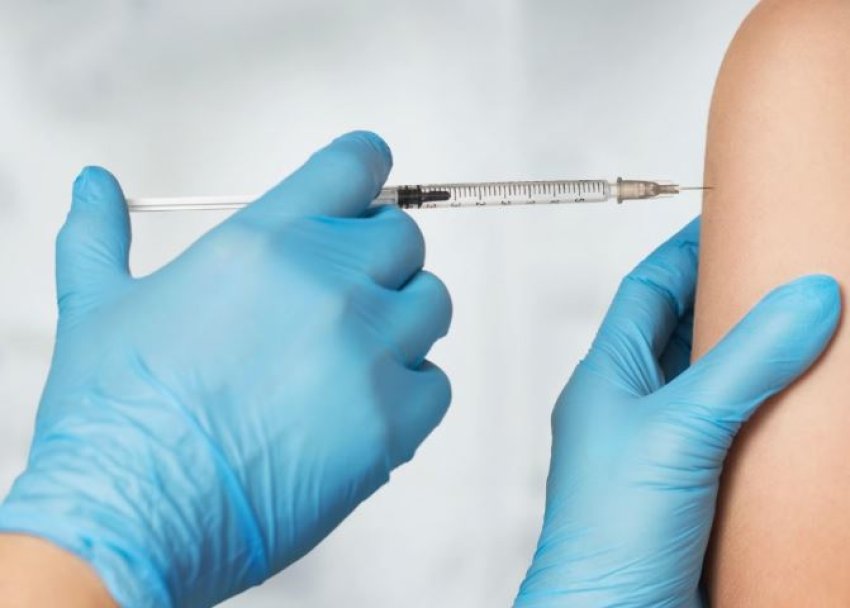 Sot nis Java Botërore e Imunizimit