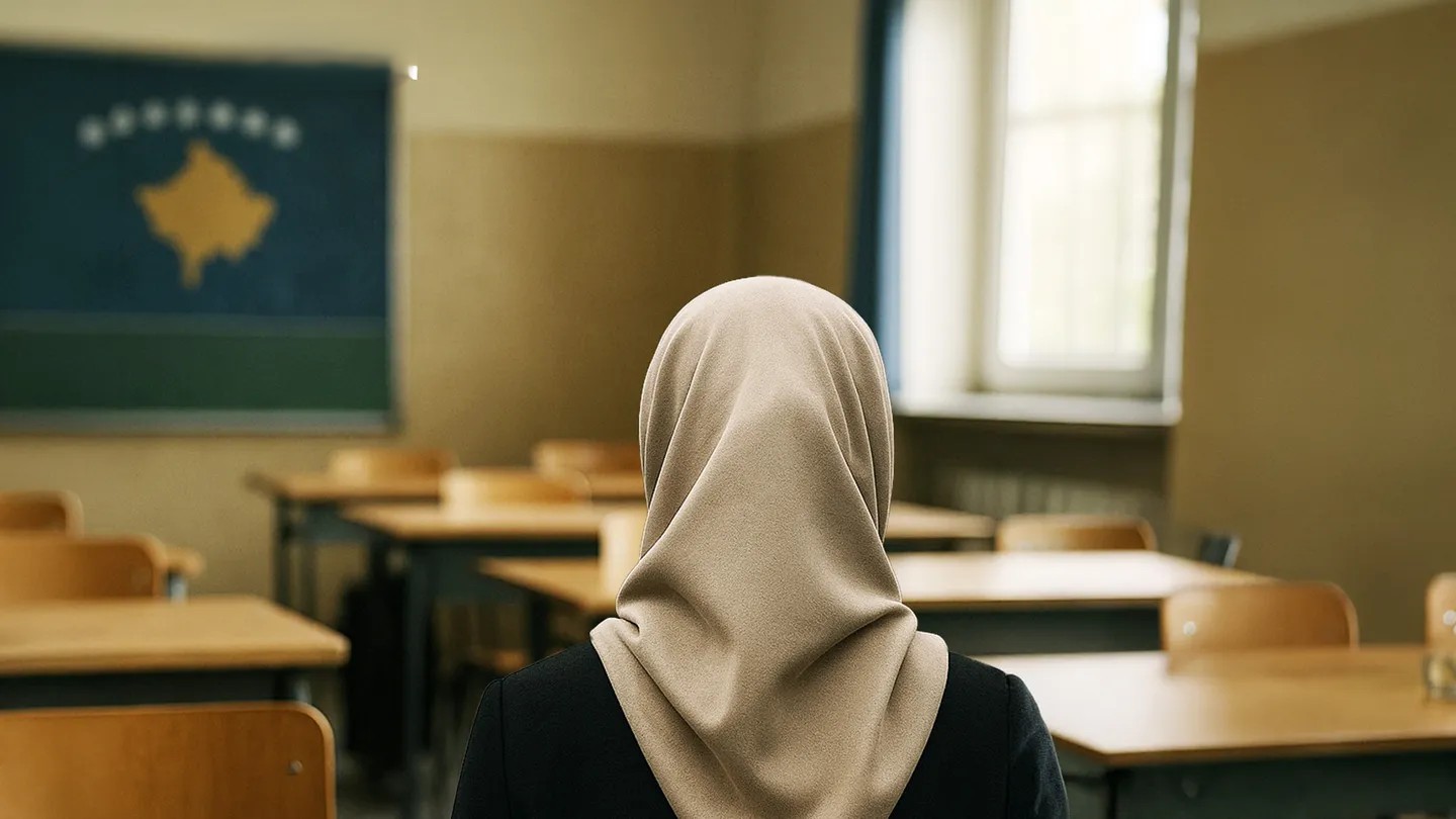 Vendosja e shamisë në shkolla, Korenica: S’ka shtet të dytë si Kosova me shumicë myslimane që ka kaq shumë masa të rrepta