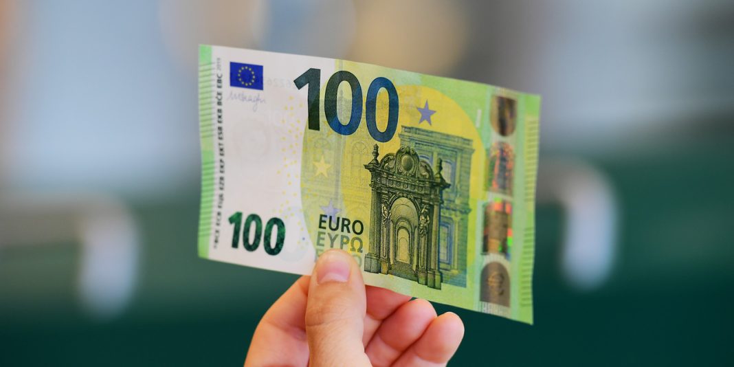 100 eurot, hapet aplikimi për punëtorët e sektorit privat
