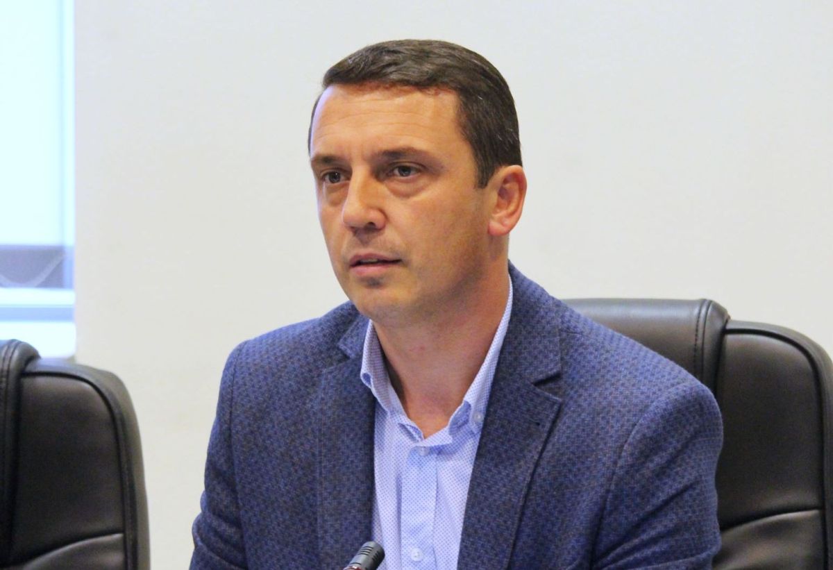 A do të jetë kandidat për deputet Kujtim Gashi?