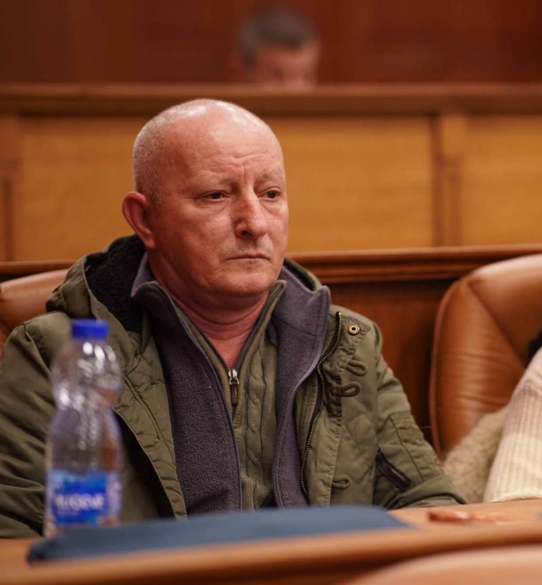 A është rikthyer në Komisionin për zgjedhjen e drejtorëve Arben Shala, i përfolur nga opozita si ‘trikaxhi’?”