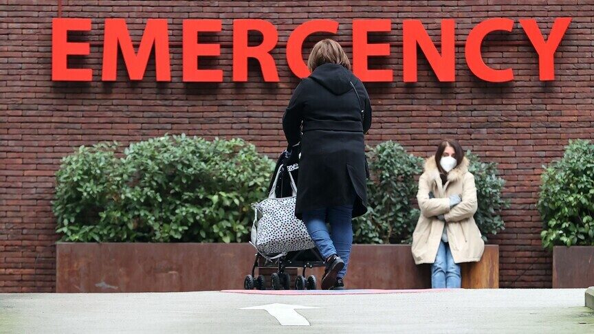 Belgjika rishpërndan udhëzimet emergjente për Ebolën pas alarmit të rremë në spital