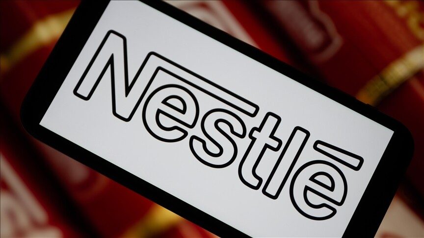 Nestle “vonoi” njoftimin për formulën e kontaminuar për foshnje