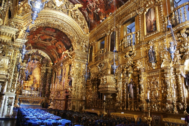 The stunning interior of the Igreja da Ordem Terceira de São Francisco (Photo- UNESP:Percival Tirapeli)