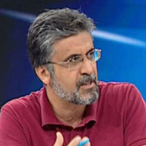Akif Emre